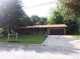 4090 Triwood Rd, Bridgeport, MI 48722