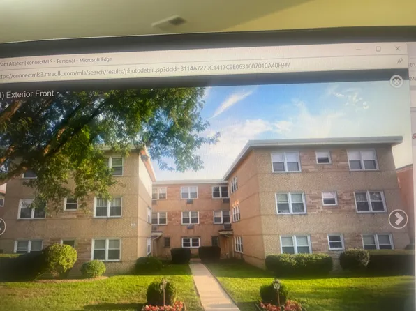 4629 Main St APT 3C, Skokie, IL 60076