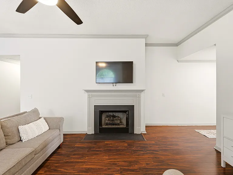 9 Whitewater Ct — Photo 6