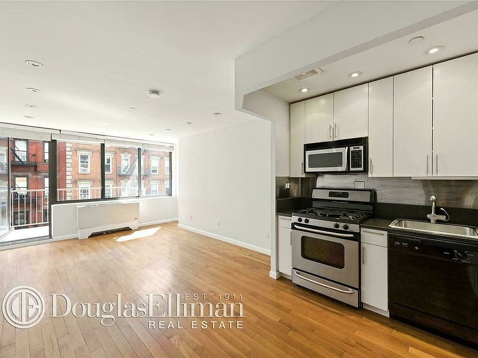 1st image of 525 E 11th St APT 4F