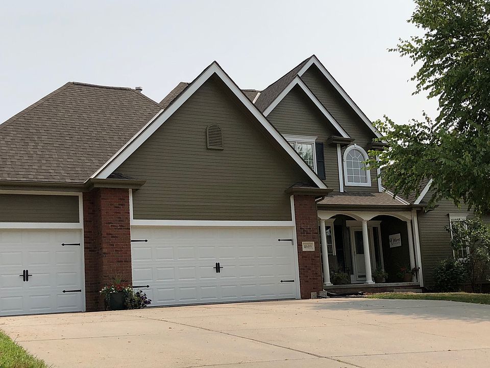 1st image of 4609 N 139th Ave