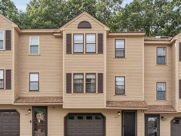 144 Morgan Dr, Haverhill, MA 01832