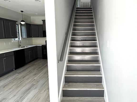 5th image of 5474 Paige St