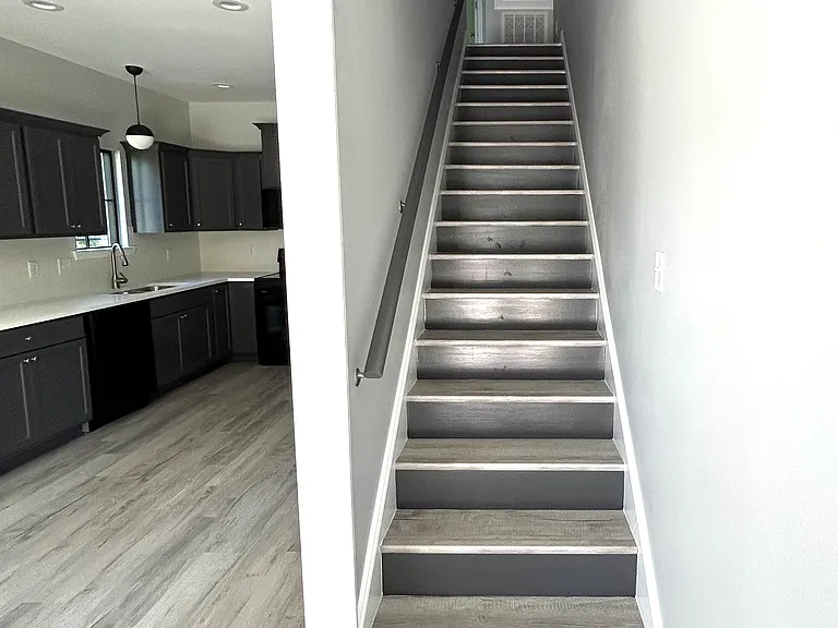 5474 Paige St — Photo 5