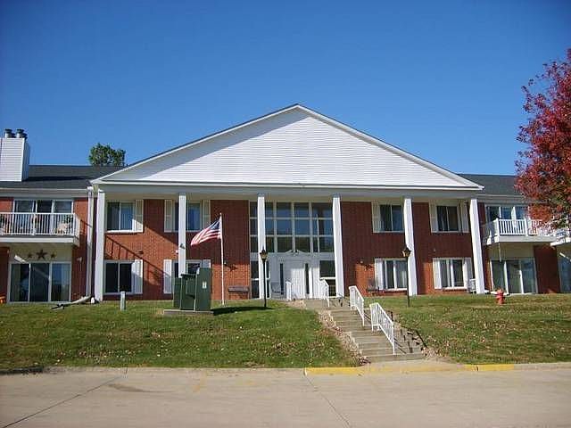 2nd image of 514 E Olive St APT 206