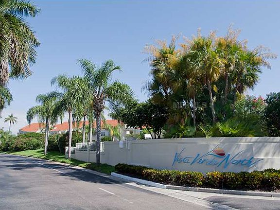 3rd image of 6111 Mirada Cir