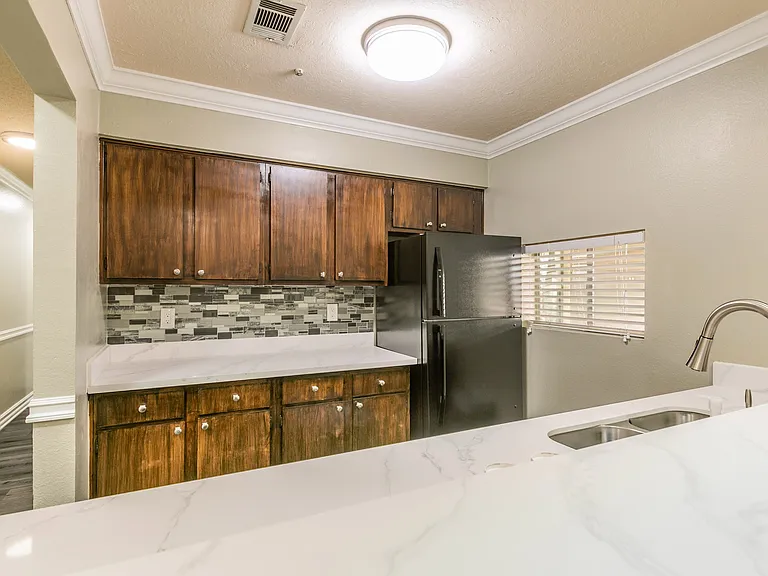 Arrowhead Pointe — Photo 20
