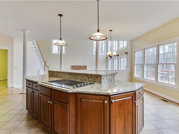 4th image of 6214 Ormandy Dr