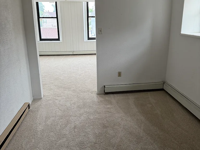 127 W Main St #2 — Photo 3