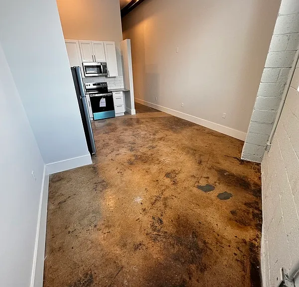 101 S Main St #7 — Photo 6