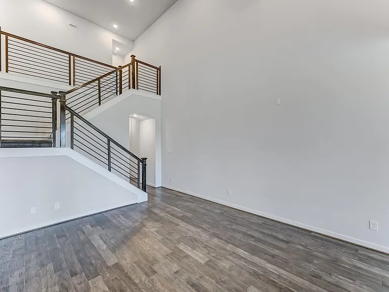 6570 Scarlet Pond Ln — Photo 10