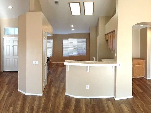 3rd image of 35857 Arras Dr