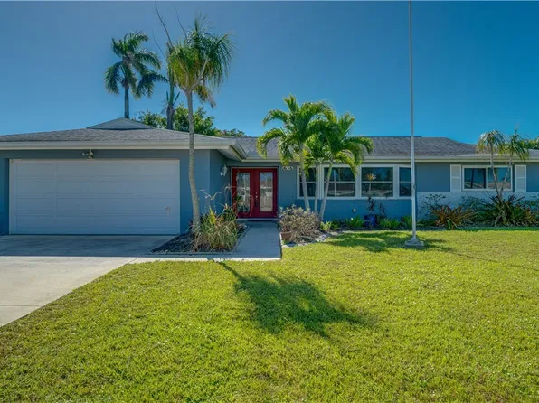 1636 N Fountainhead Rd, Fort Myers, FL 33919