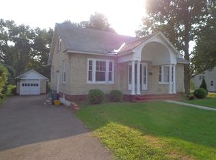 564 Hooper Rd, Endicott, NY 13760