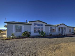 1535 Lincoln Cir, Silver Springs, NV