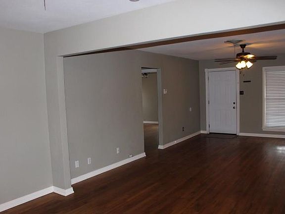 2nd image of 4001 Winfield Ave