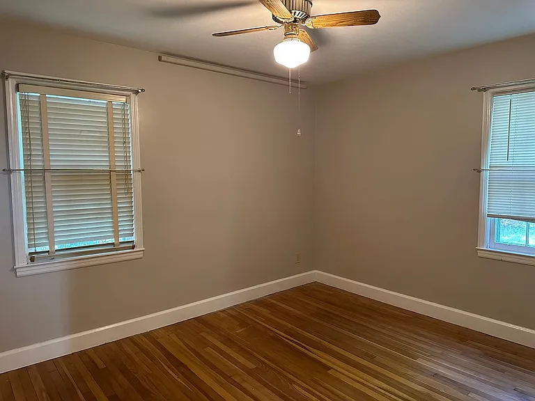 5515 Habersham St — Photo 11