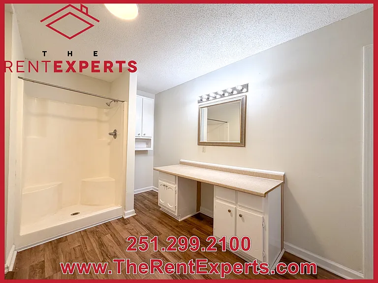 4456 Eastview Dr — Photo 12
