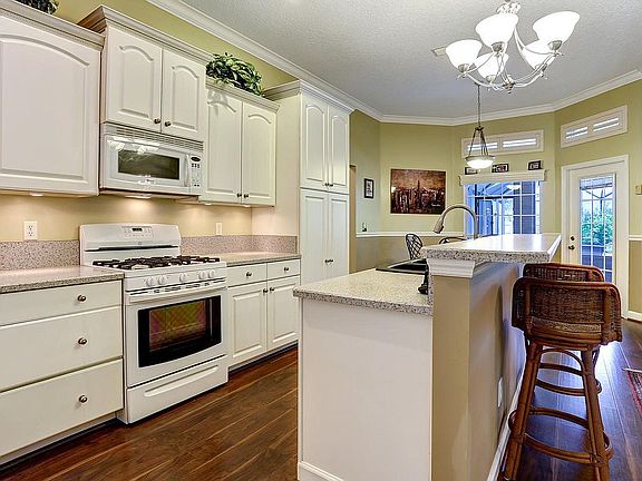 3rd image of 96016 Hidden Marsh Ln