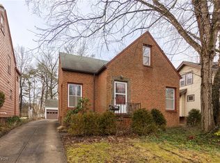2021 Staunton Rd, Cleveland Heights, OH 44118