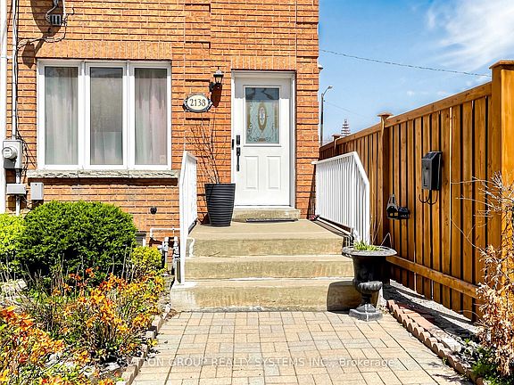 2nd image of 2138 Eglinton Ave W