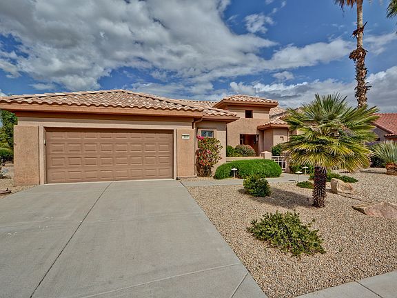 3rd image of 15559 W Coral Pointe Dr