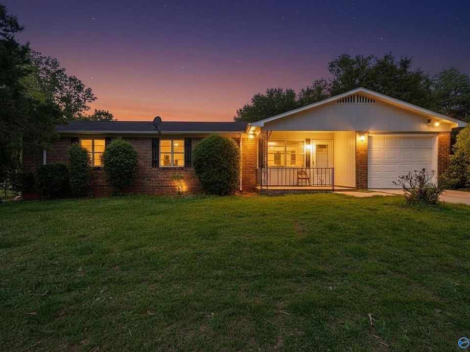 1st image of 5020 Ortega Cir NW