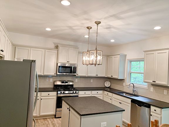 Chef’s kitchen with granite