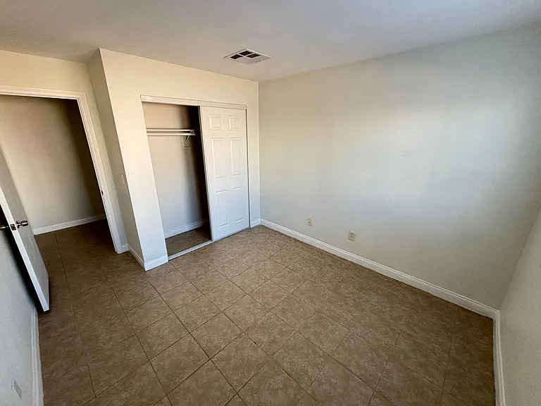 8600 W Charleston Blvd #1129 — Photo 13