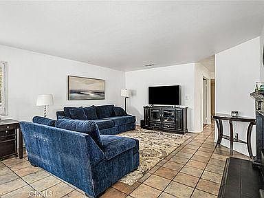 3rd image of 3267 San Helena Dr