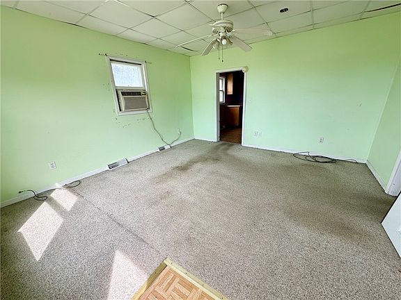 4th image of 606 E Ethel St