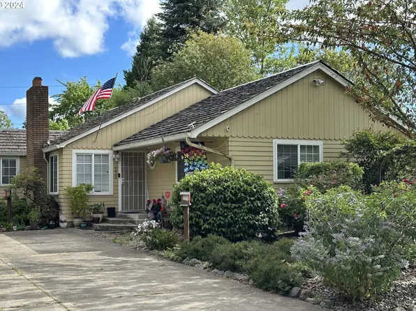 116 McClure Ln, Eugene, OR 97404