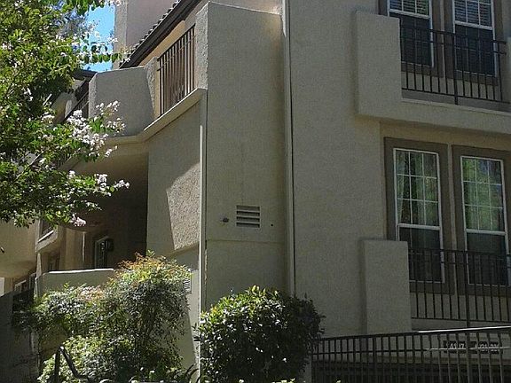 2nd image of 24137 Del Monte Dr Unit 230