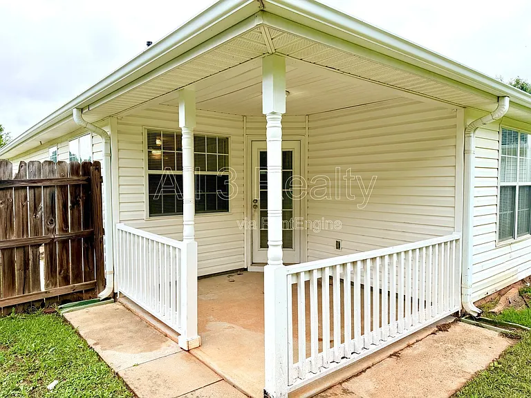 545 Plantation Cv — Photo 24