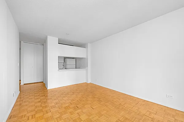 Rented by Compass | media 2