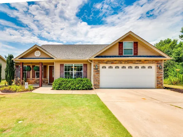 837 Dove Creek Ct, Boiling Springs, SC 29316