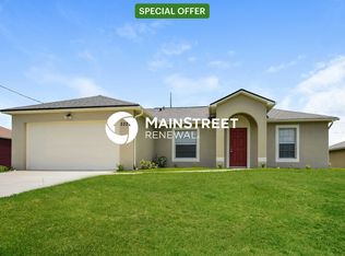 2229 NW Juanita Pl, Cape Coral, FL 33993