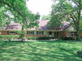 887 Cranbrook Ct, Dayton, OH 45459