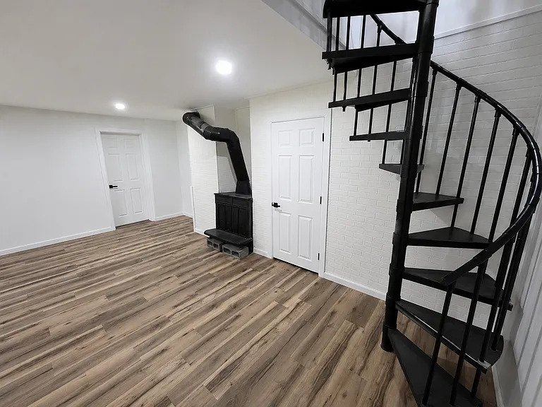 155 Ormsby Ave — Photo 15