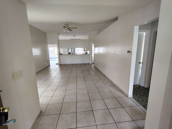 2nd image of 1816 Ellington Ct
