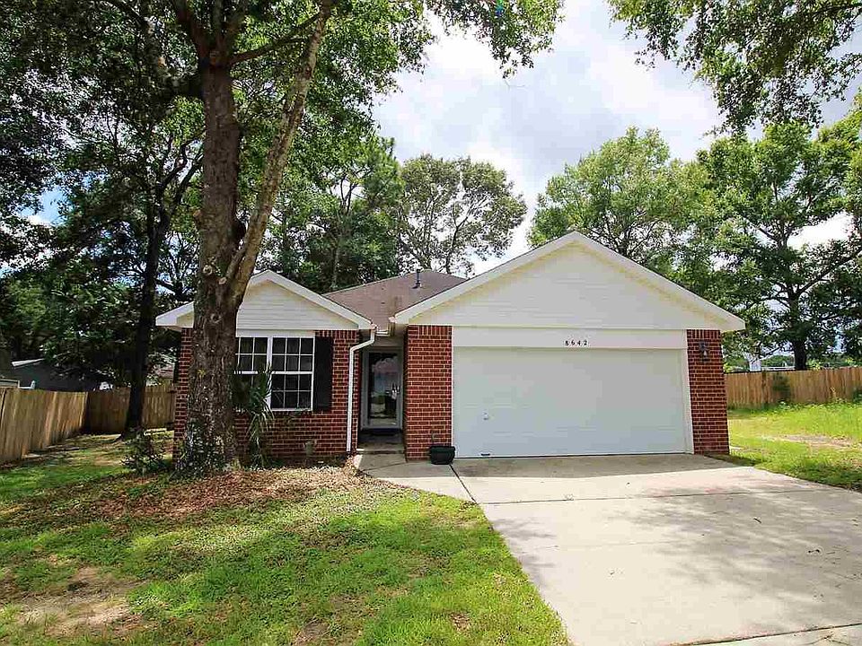 1st image of 8642 Ramble Woods Dr