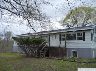 137 Southers Rd, Hudson, NY 12534