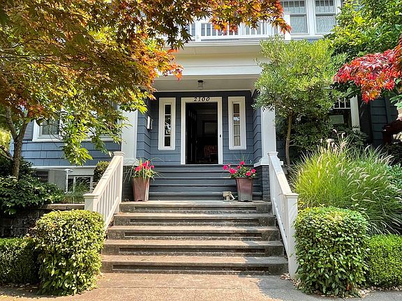 2nd image of 2100 Nob Hill Ave N