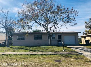 1126 Berkshire Rd, Daytona Beach, FL 32117