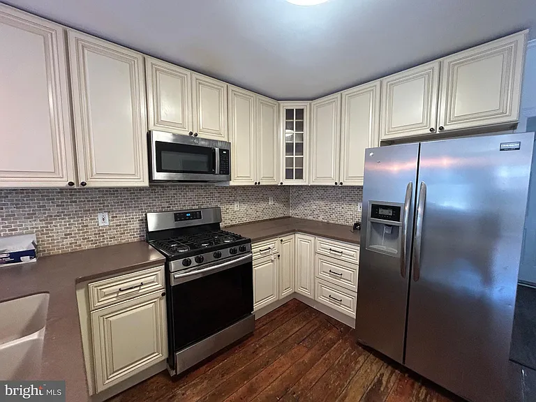 748 S Harshaw St — Photo 10