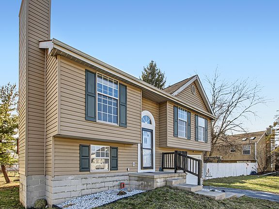 3rd image of 6953 Richfield Dr
