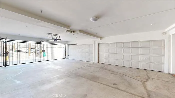 Building Photo - 4257 E Ocean Blvd