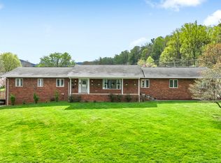 506 Old Stage Rd, Erwin, TN 37650