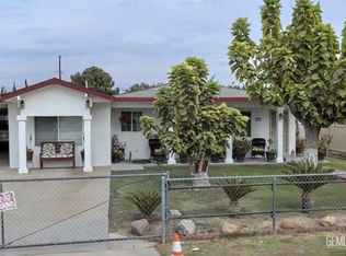 233 Louella Dr, Bakersfield, CA 93307