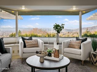 620 Country Club Dr, Yakima, WA 98901